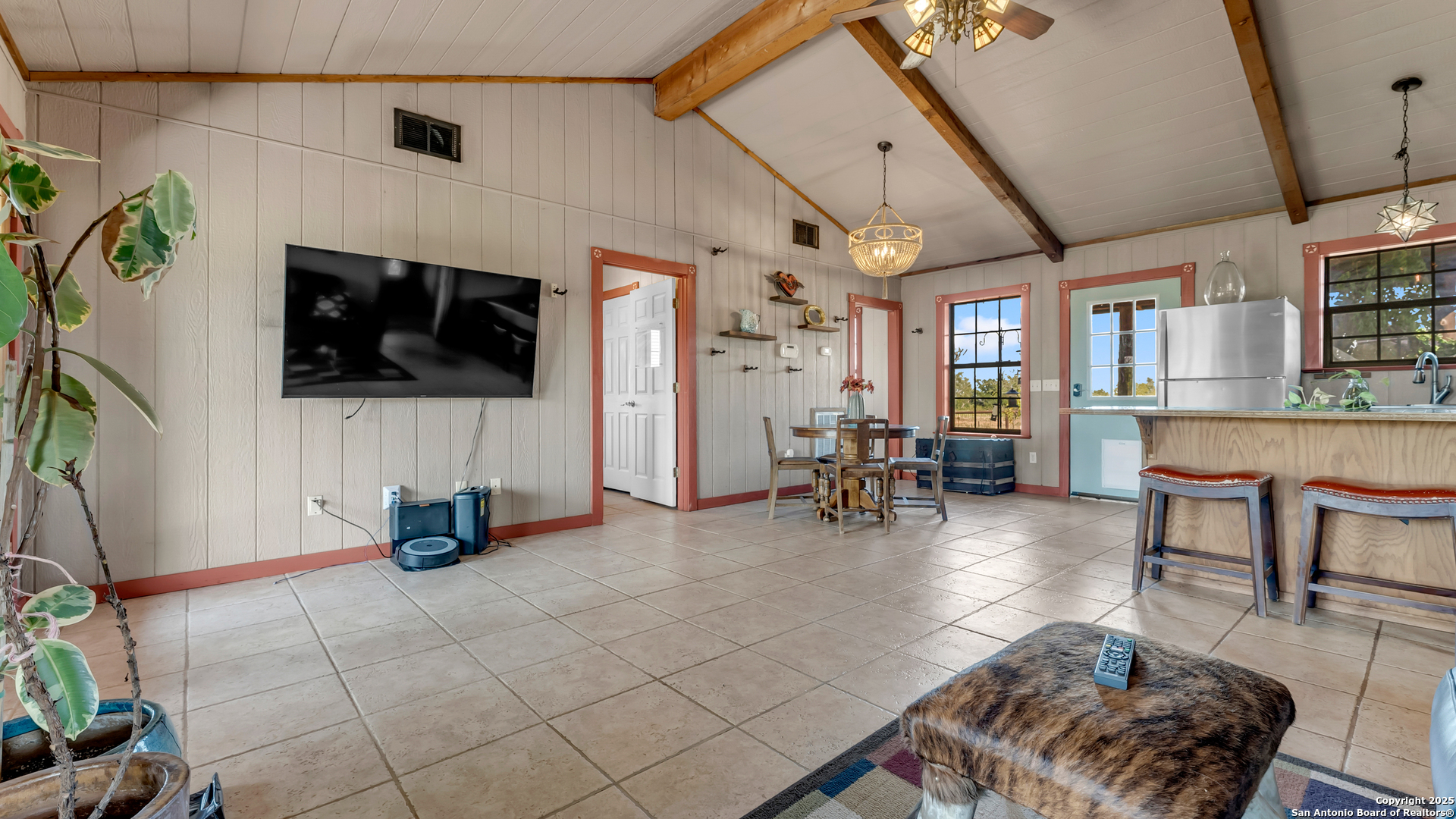 127 Offer Llano, TX 78643 - Photo 13 of 29 a living room with furniture and a flat screen tv