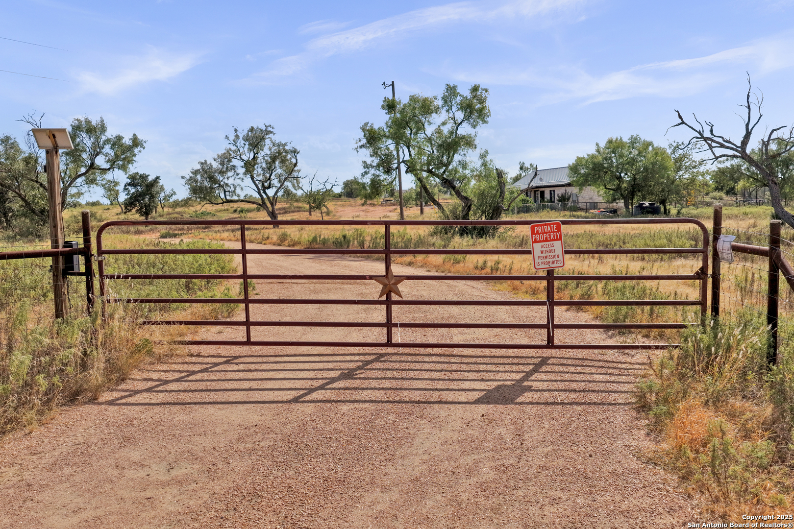 127 Offer Llano, TX 78643 - Photo 4 of 29 a view of outdoor space and deck
