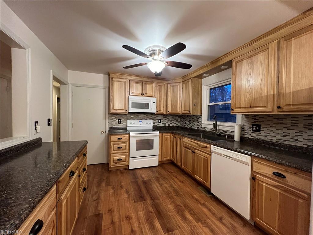955 Ransom Road Winston-Salem, NC 27106 - Photo 3 of 24 Gallery Image 3