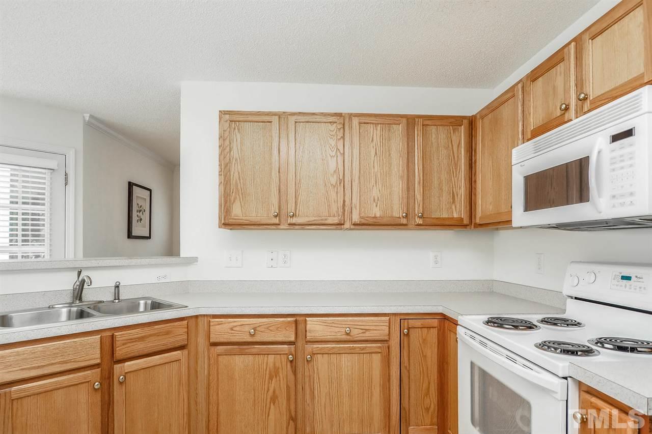 4636 Drewbridge Way Raleigh, NC 27604 - Photo 12 of 25