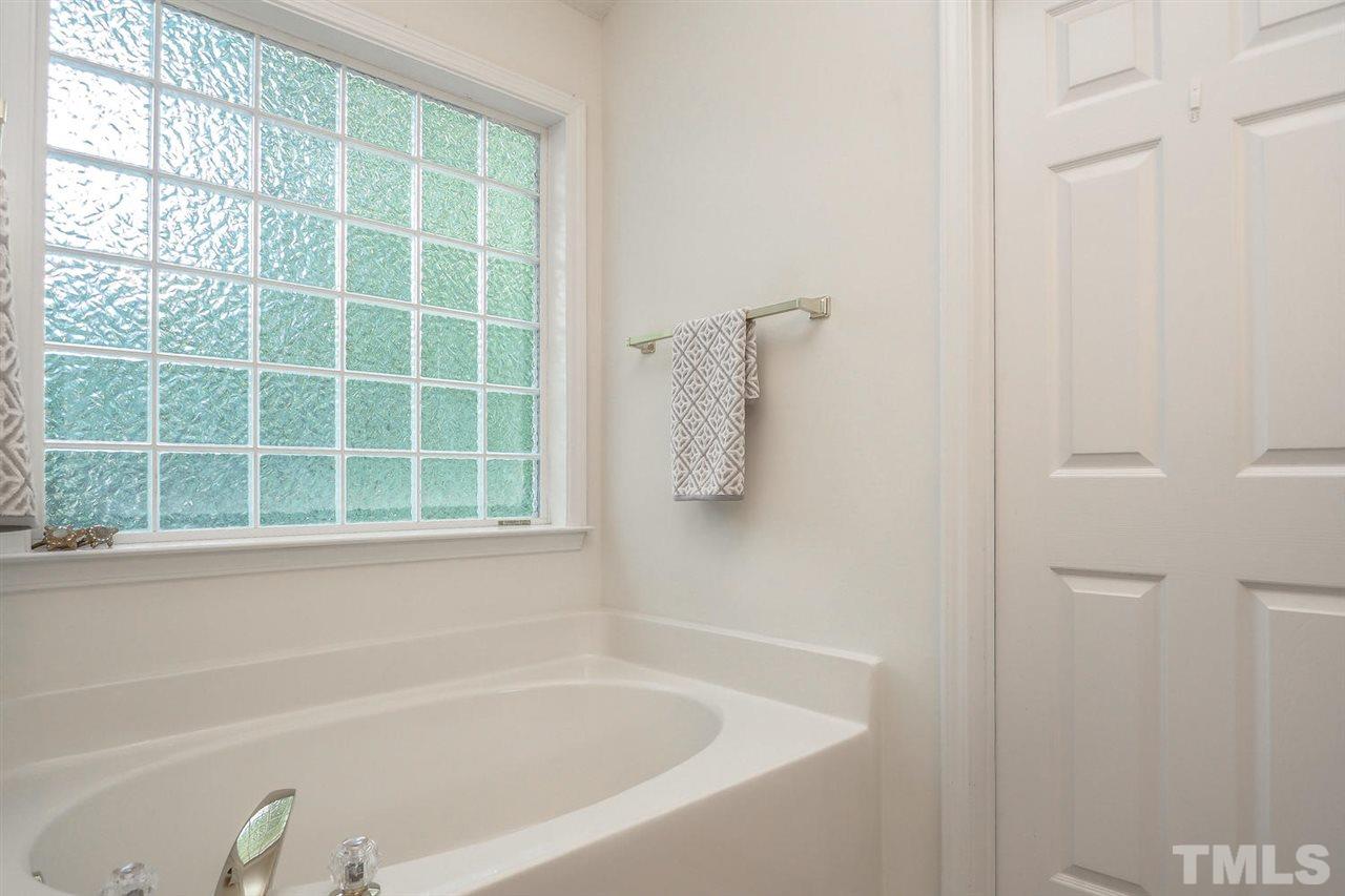 4636 Drewbridge Way Raleigh, NC 27604 - Photo 16 of 25