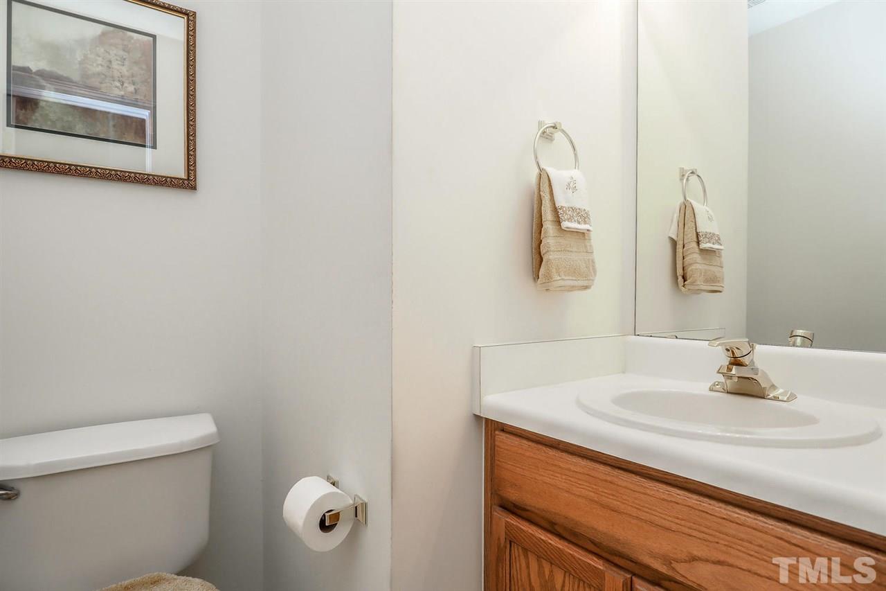 4636 Drewbridge Way Raleigh, NC 27604 - Photo 4 of 25