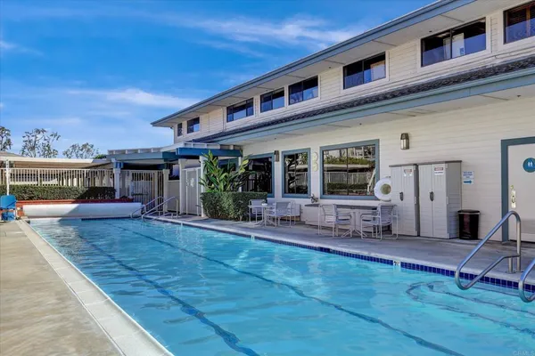 $3,800 | 1682 Circa Del Lago, Unit A305, San Marcos, CA 92078