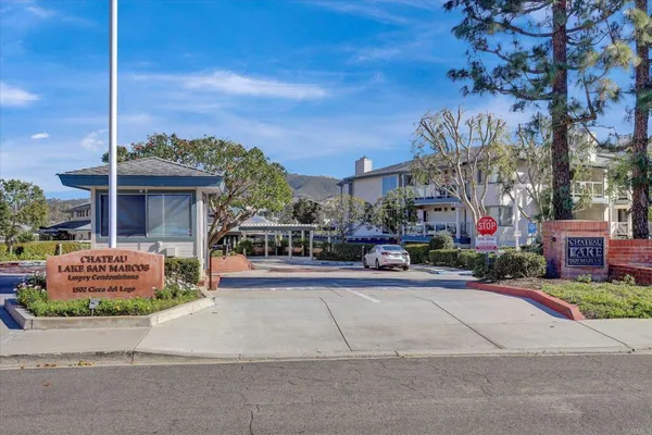 $3,800 | 1682 Circa Del Lago, Unit A305, San Marcos, CA 92078