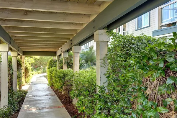 $3,800 | 1682 Circa Del Lago, Unit A305, San Marcos, CA 92078