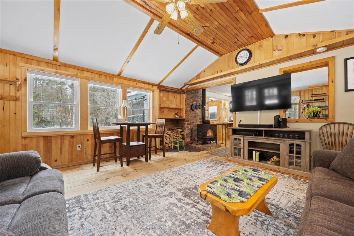 95 Newman Drew Road Ossipee, NH 03890 - Photo 5 of 37 Gallery Image 5