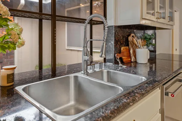 $869,900 | 3829 Mondrian Drive, Modesto, CA 95356