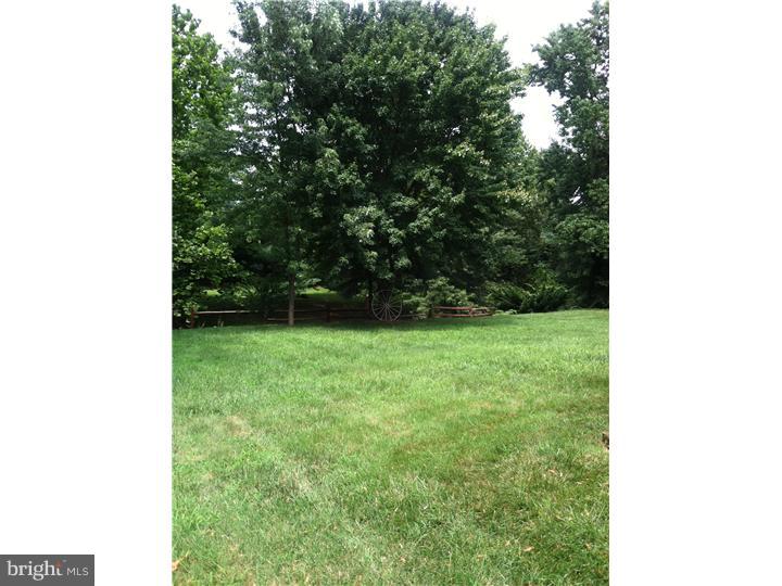 2432 Yellowstone Road Cinnaminson, NJ 08077 - Photo 3 of 14 Exterior Back