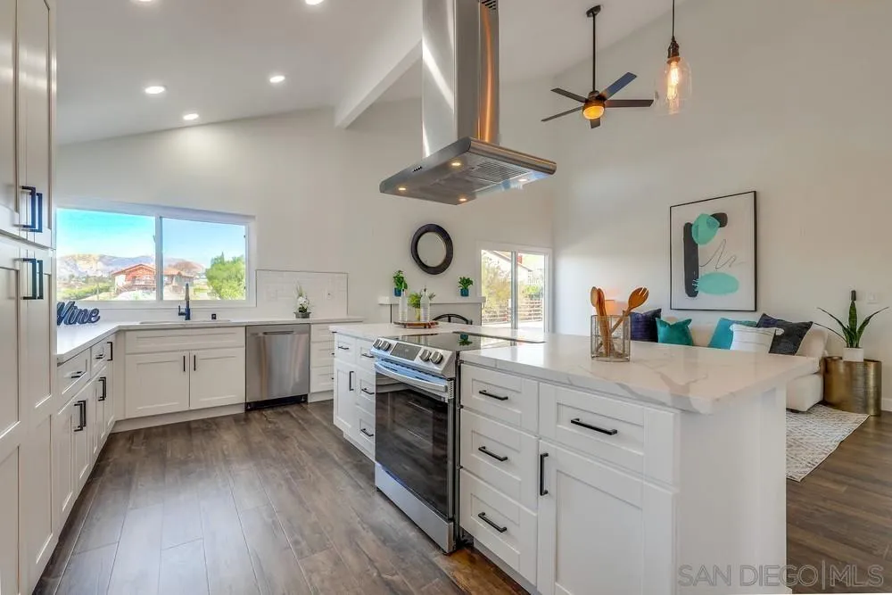 8779 Cordial Road El Cajon, CA 92021 - Photo 14 of 39