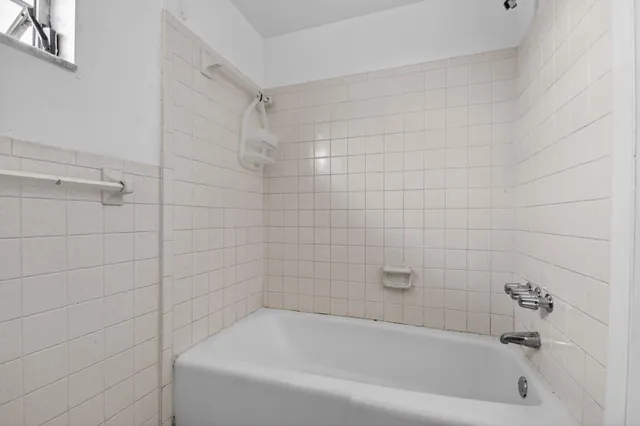 $1,550 | 1406 Barton Road, Unit 15, Lake Worth Beach, FL 33460