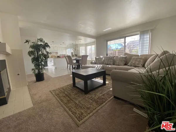 $679,900 | 3112 Caminito Lane, Palmdale, CA 93550