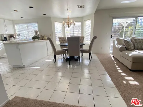 $679,900 | 3112 Caminito Lane, Palmdale, CA 93550