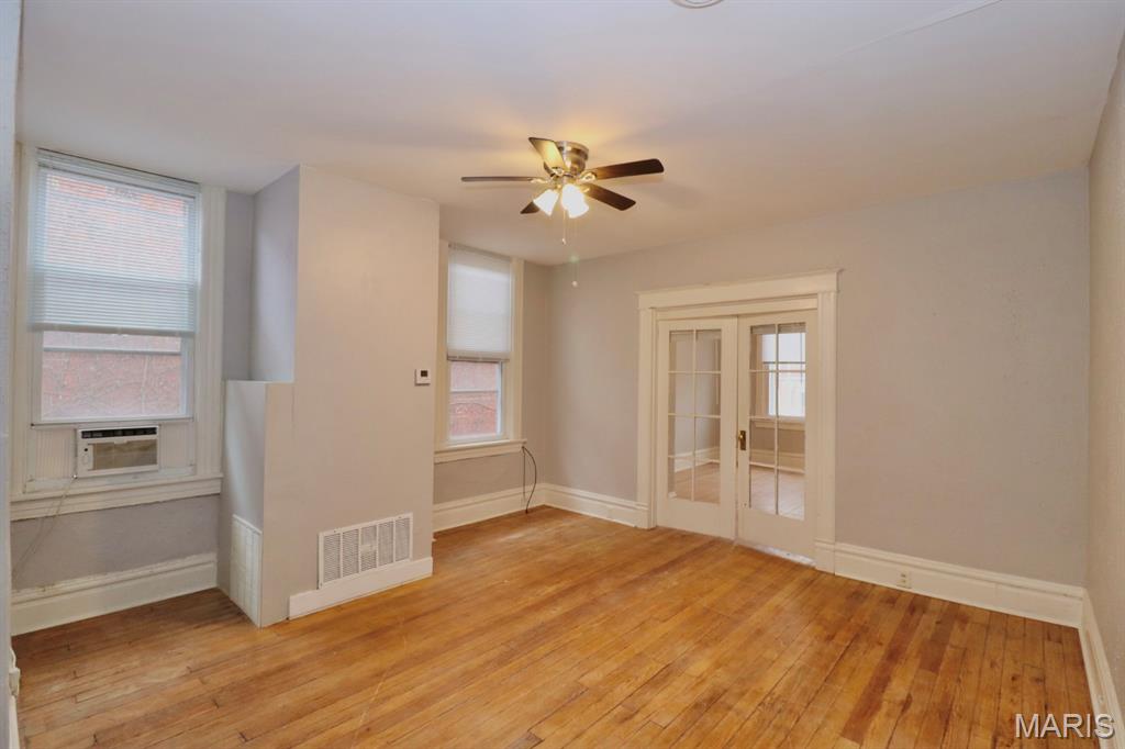 3930 Nebraska Avenue, Unit 2 St. Louis, MO 63118 - Photo 2 of 13