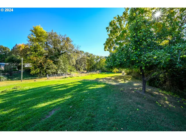 $649,000 | 2559 Glenbrook Loop Road, Riddle, OR 97469