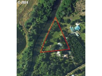 2559 Glenbrook Loop Road Riddle, OR 97469 - Photo 23 of 46