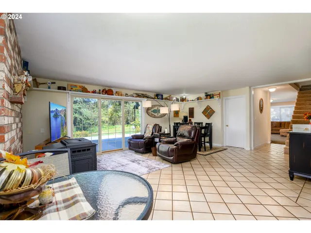 $649,000 | 2559 Glenbrook Loop Road, Riddle, OR 97469