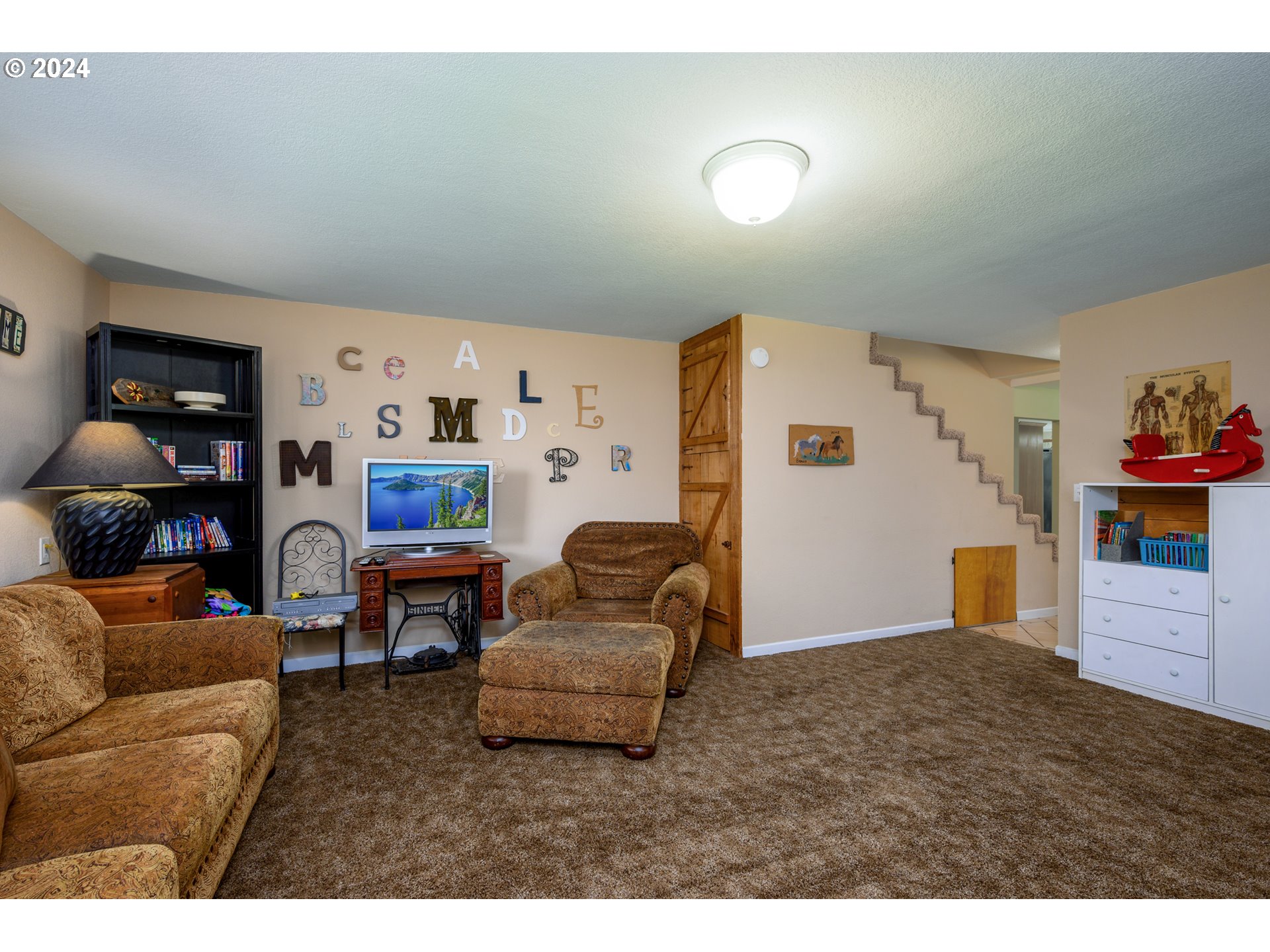 2559 Glenbrook Loop Road Riddle, OR 97469 - Photo 31 of 46