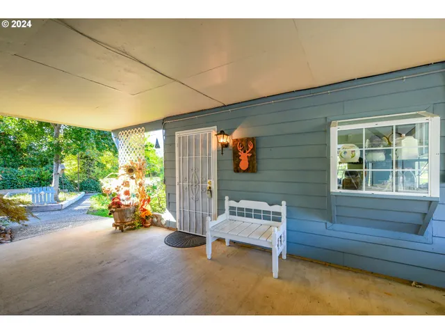 $649,000 | 2559 Glenbrook Loop Road, Riddle, OR 97469