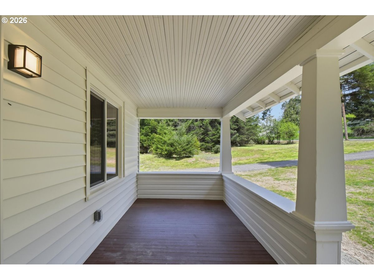 66801 Bishop Creek Road Deer Island, OR 97054 - Photo 5 of 35
