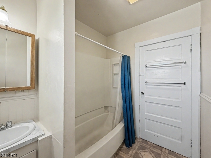 372 Prospect Street, Unit 2 Phillipsburg, NJ 08865 - Photo 17 of 21