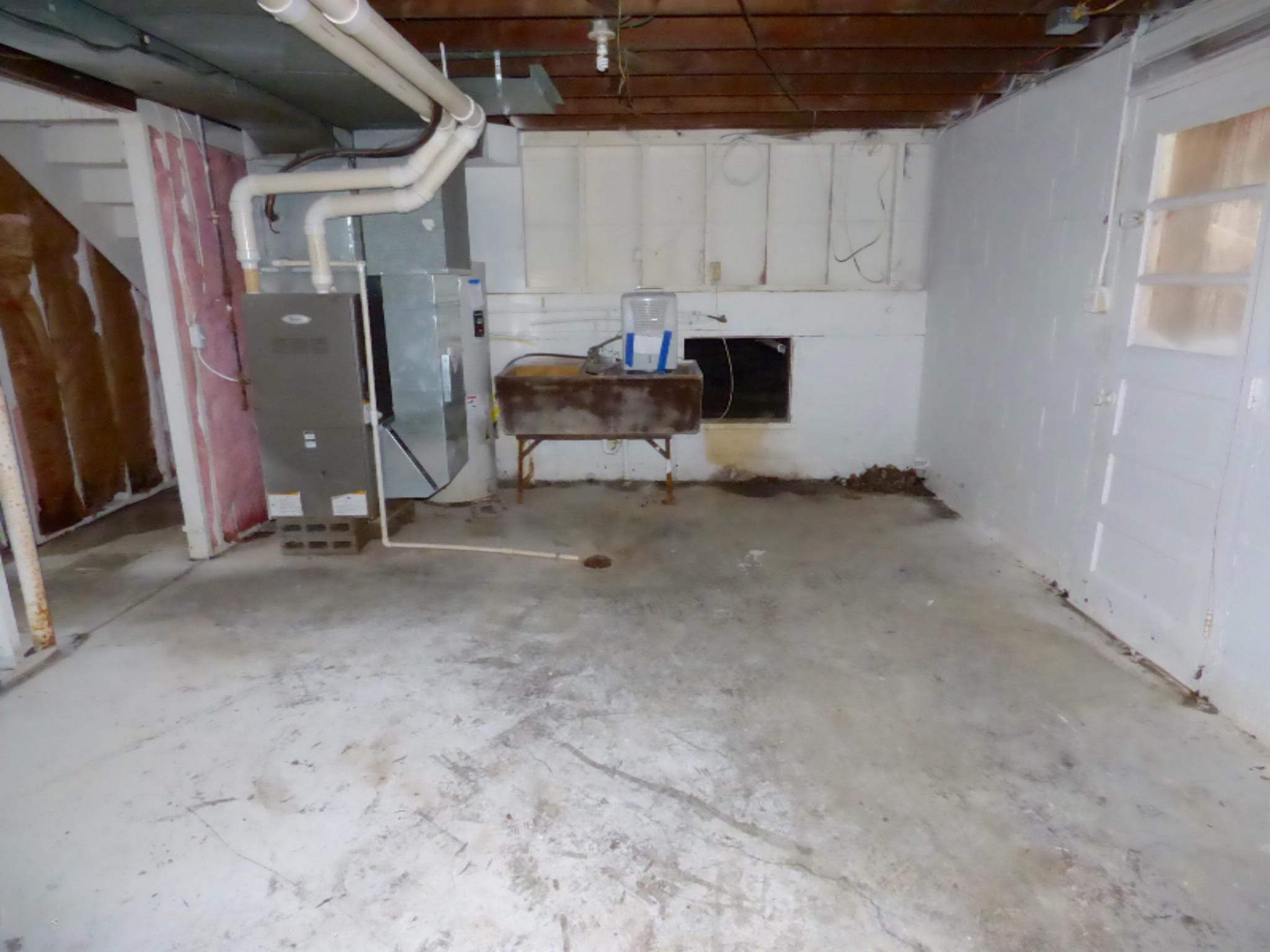 12802 Flynn Road Sawyer, MI 49125 - Photo 23 of 26 laundry area a