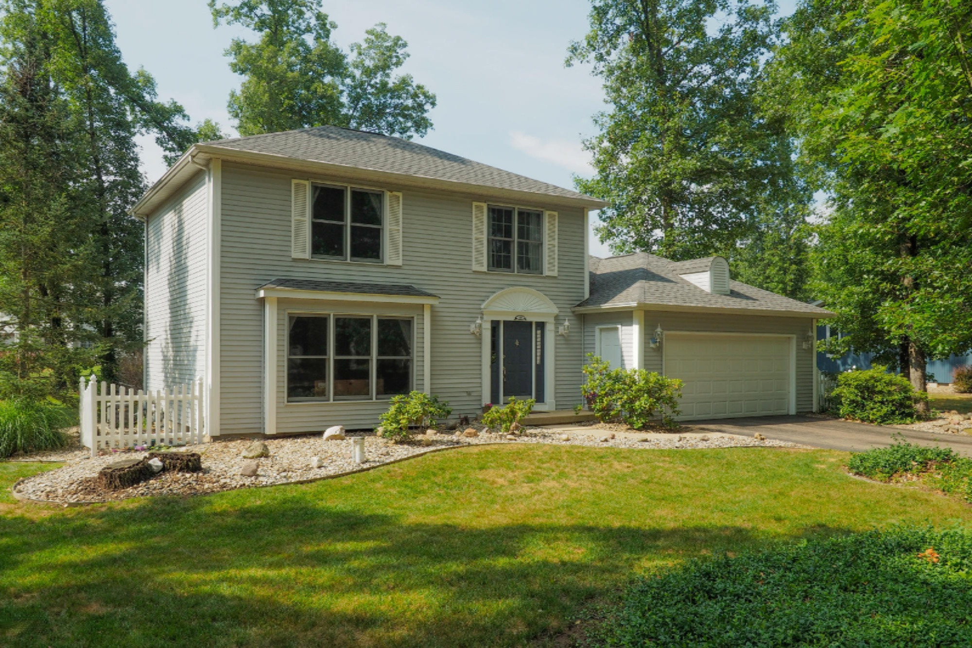 231 Hidden Forest Road Battle Creek, MI 49014 - Photo 1 of 30 231 Hidden Forest Rd-101