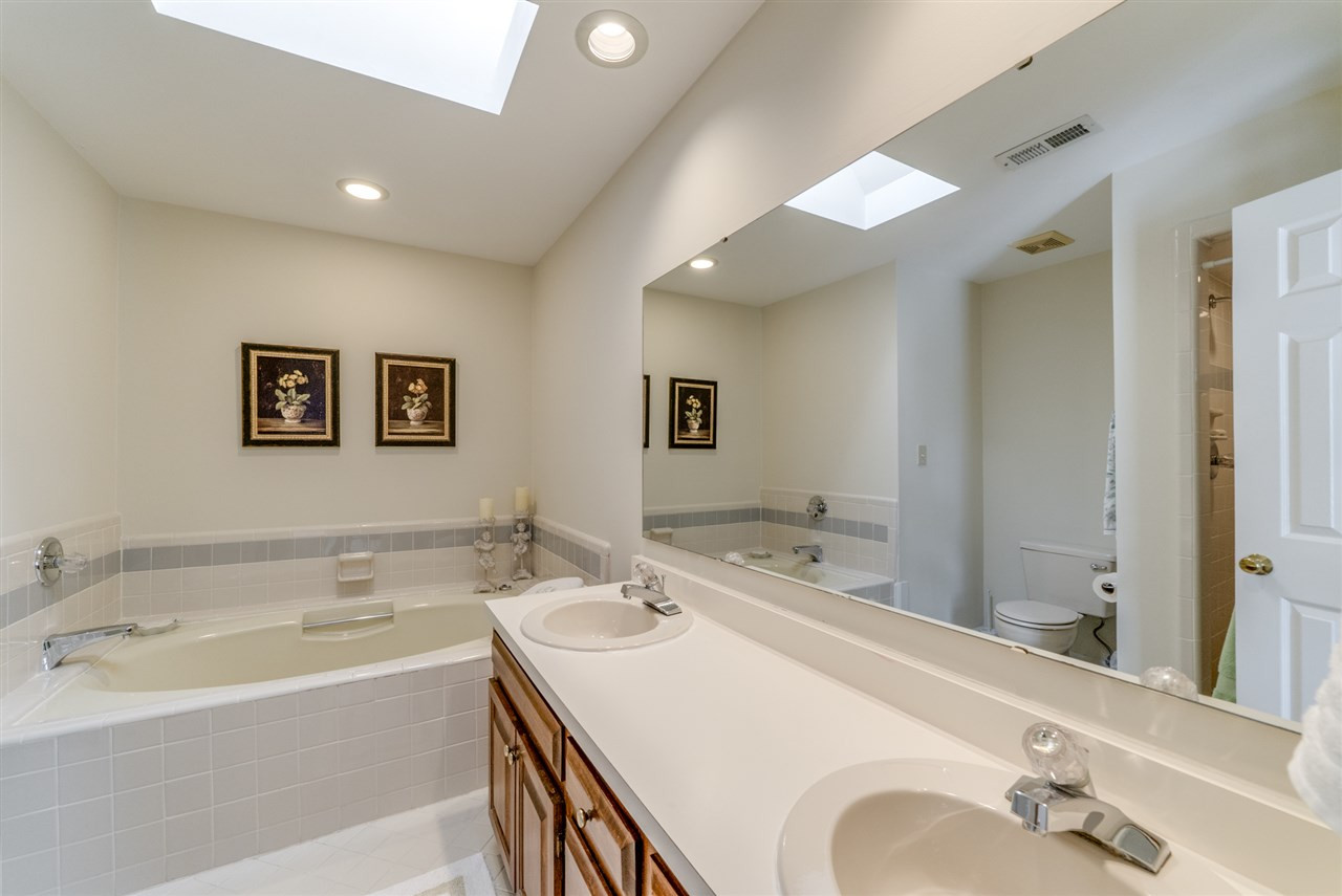 2601 Davis Street Raleigh, NC 27608 - Photo 16 of 25 Photo 16