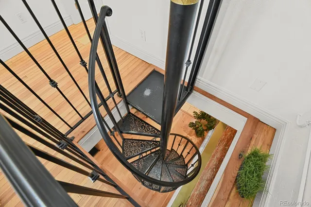 a view of an entryway