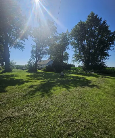 $459,993 | 2724 East State Line Road, Clinton, WI 53525