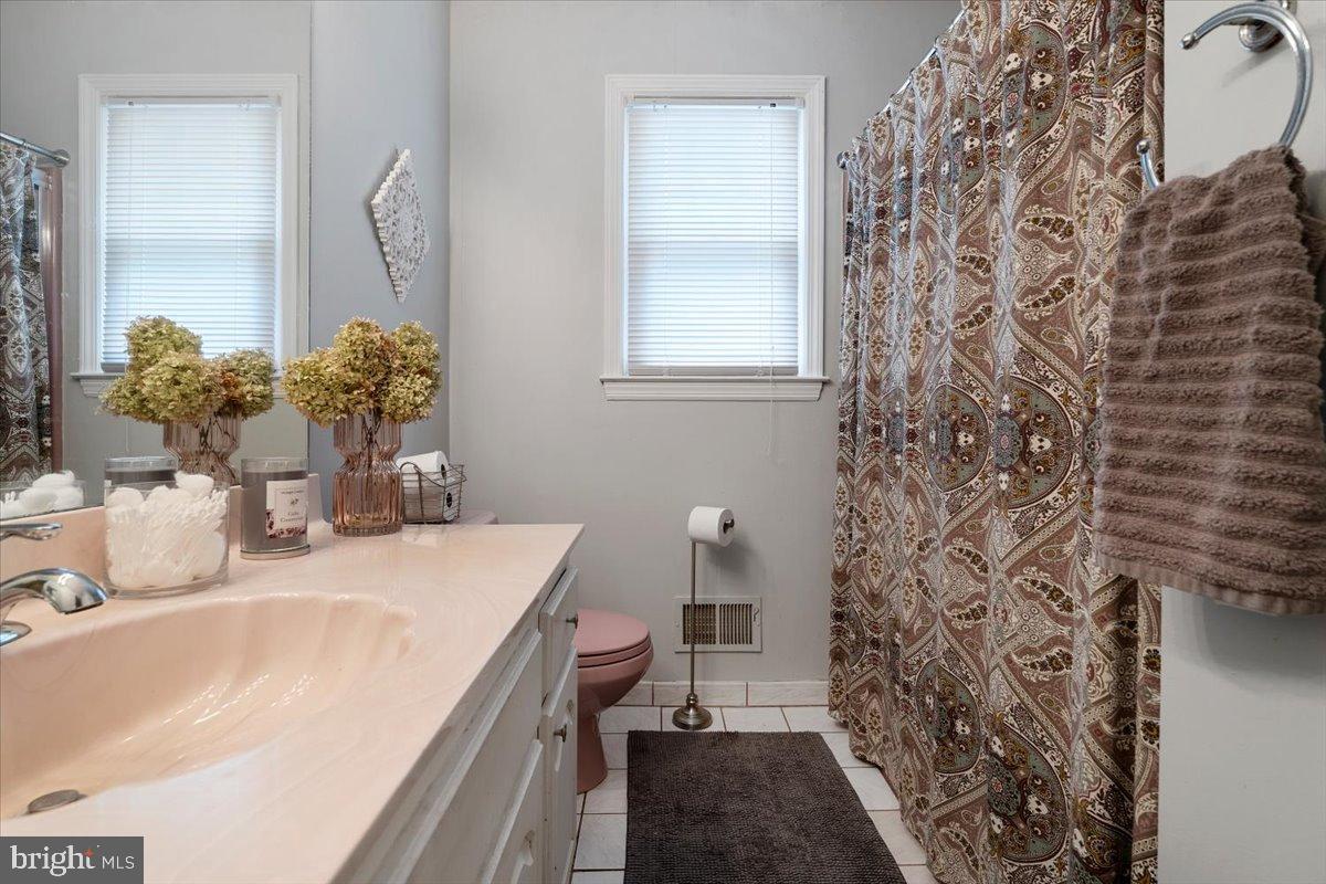 104 Gordons Corner Road Manalapan, NJ 07726 - Photo 32 of 55 Gallery Image 32