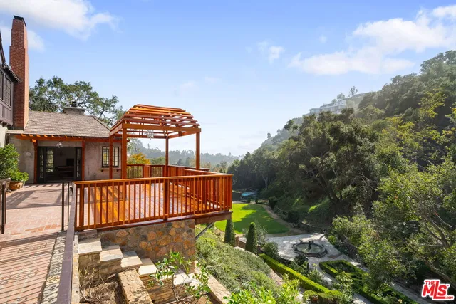 $37,500 | 1957 Mandeville Canyon Road, Los Angeles, CA 90049