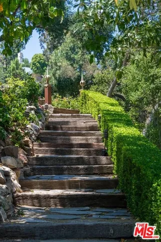 $37,500 | 1957 Mandeville Canyon Road, Los Angeles, CA 90049