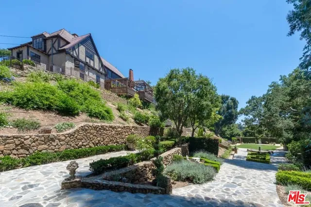 $37,500 | 1957 Mandeville Canyon Road, Los Angeles, CA 90049