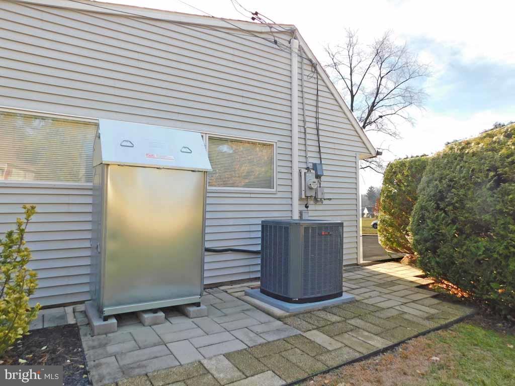 2 Falcon Road Levittown, PA 19056 - Photo 40 of 48 Newer Central Air & New above ground oil tank