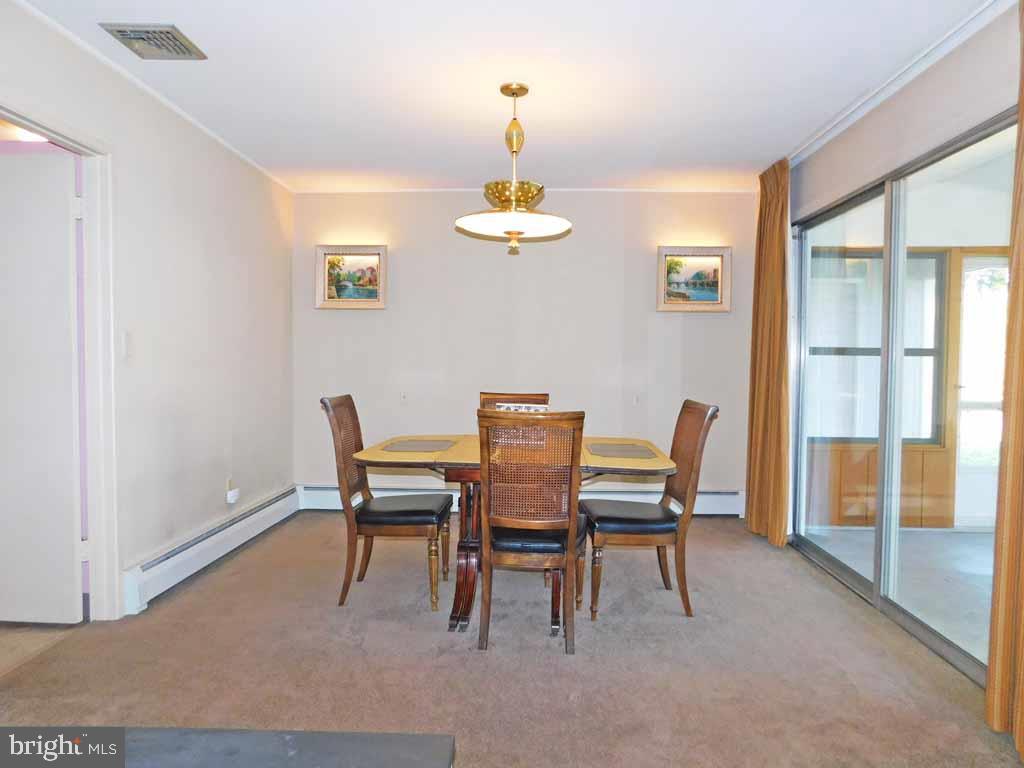 2 Falcon Road Levittown, PA 19056 - Photo 6 of 48 Dining Room