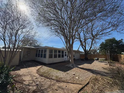 $224,000 | 423 Timberlane Drive, San Antonio, TX 78218