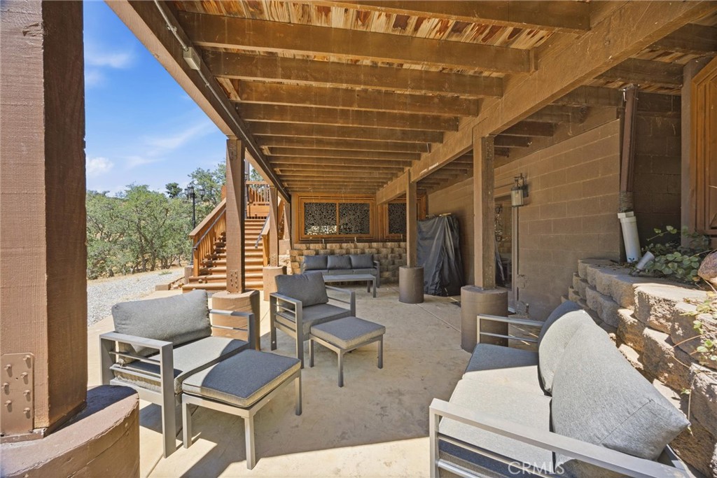 20205 Old Town Road Tehachapi, CA 93561 - Photo 6 of 75