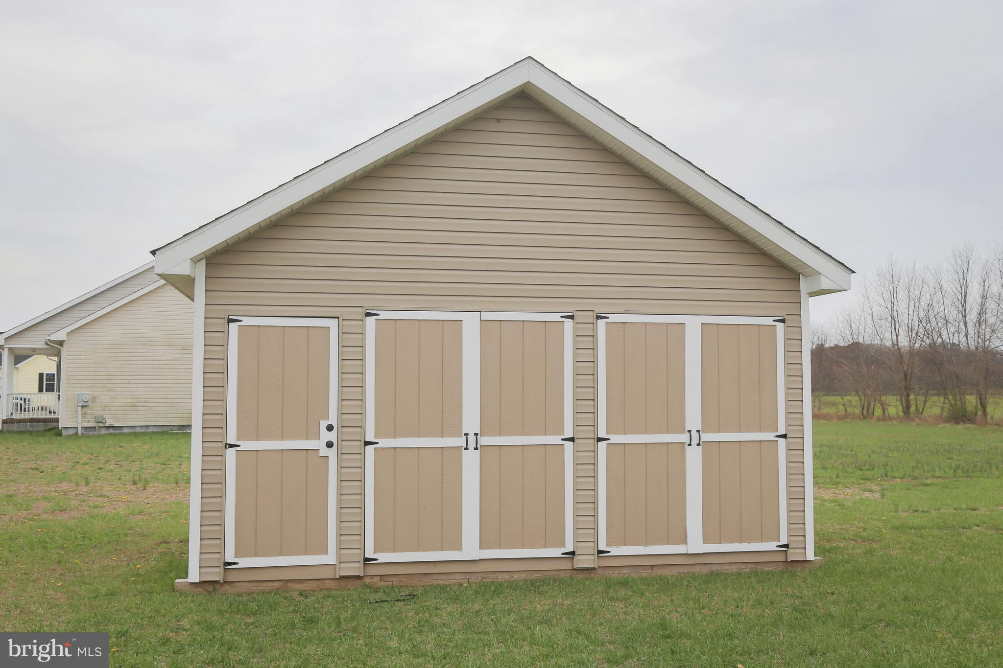 11378 Shane Circle Ridgely, MD 21660 - Photo 4 of 17 Exterior (General)