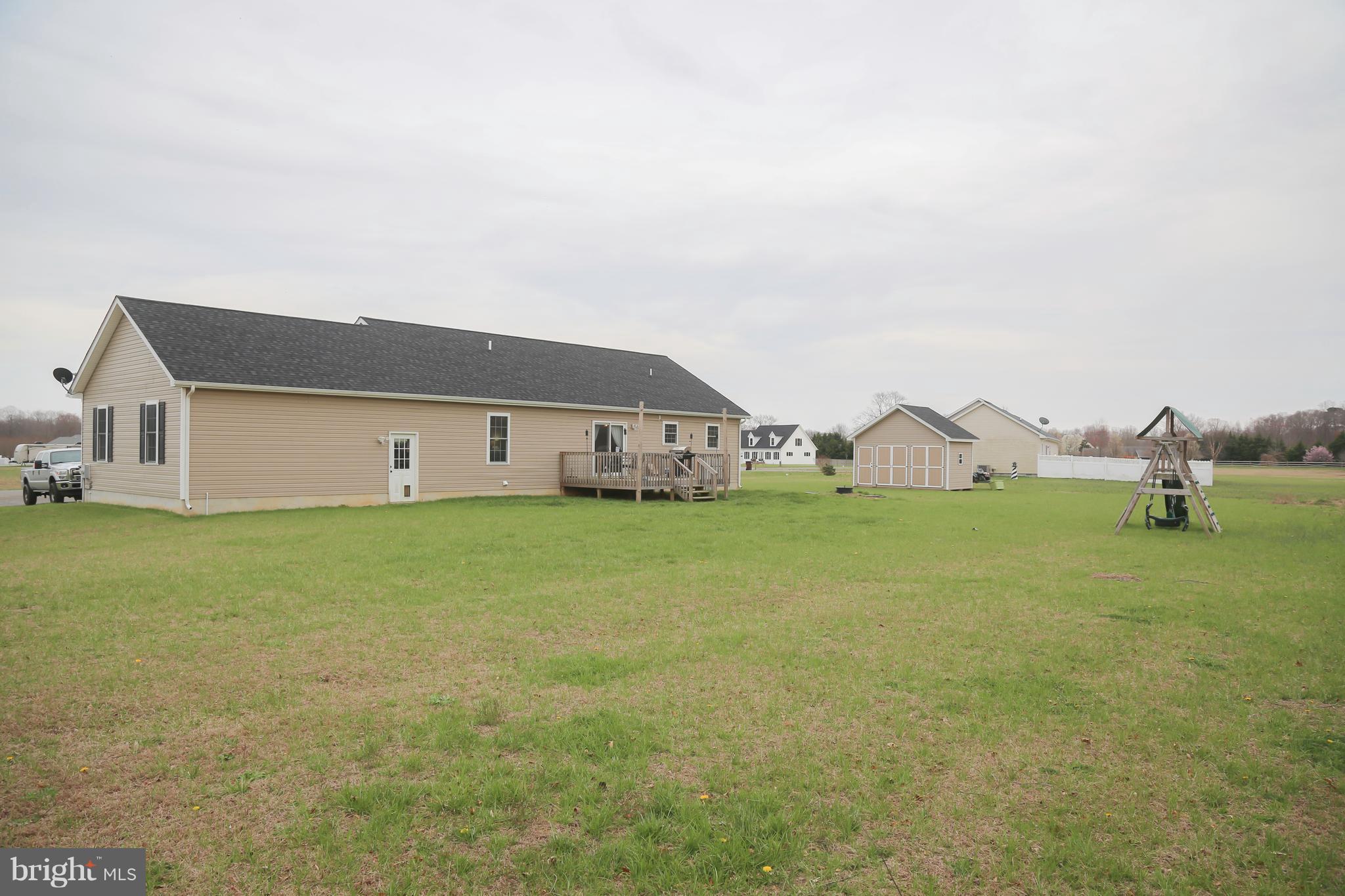 11378 Shane Circle Ridgely, MD 21660 - Photo 5 of 17 Exterior (Rear)