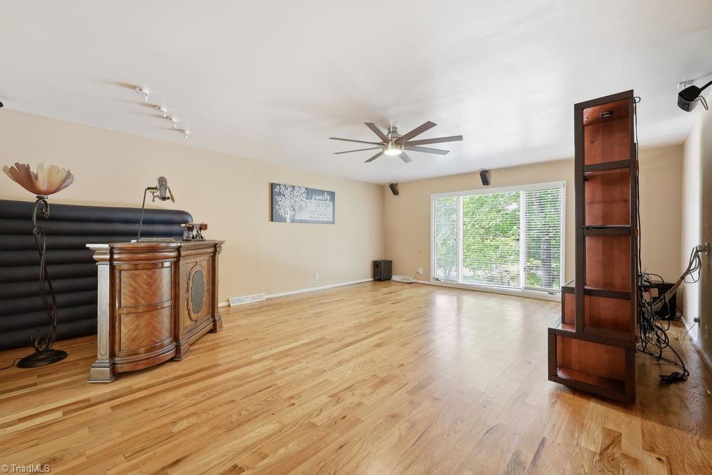 1108 Gatehouse Road High Point, NC 27262 - Photo 12 of 30 Gallery Image 12