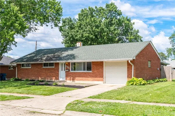 $195,000 | 5415 Mangold Drive, Huber Heights, OH 45424