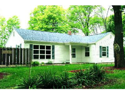 1338 West Wallen Road Fort Wayne, IN 46825 - Photo 1 of 1 Gallery Image 1