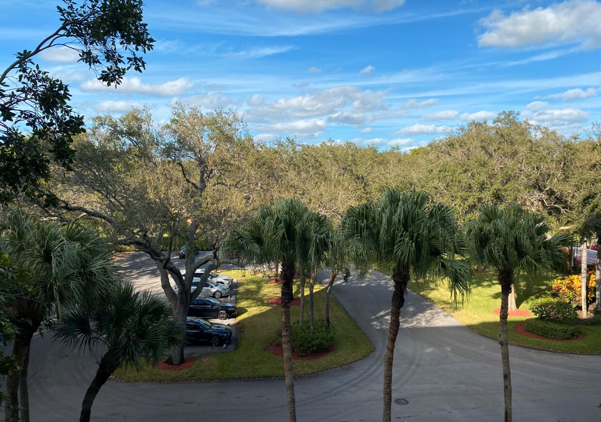 6620 Boca Del Mar Drive, Unit 402 Boca Raton, FL 33433 - Photo 11 of 53 Walkway View 2
