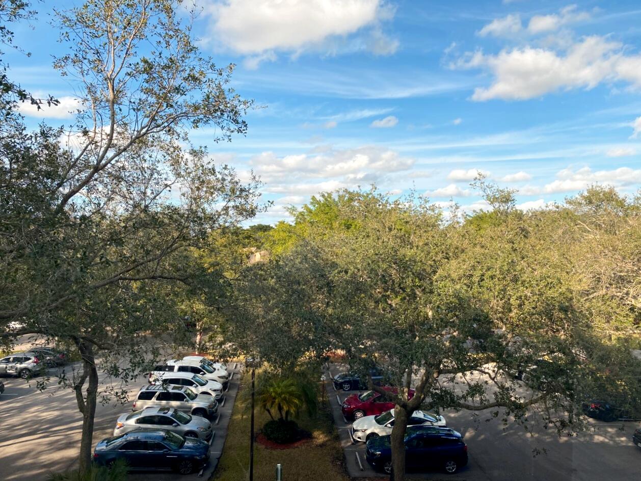 6620 Boca Del Mar Drive, Unit 402 Boca Raton, FL 33433 - Photo 8 of 53 Elevator Lobby View