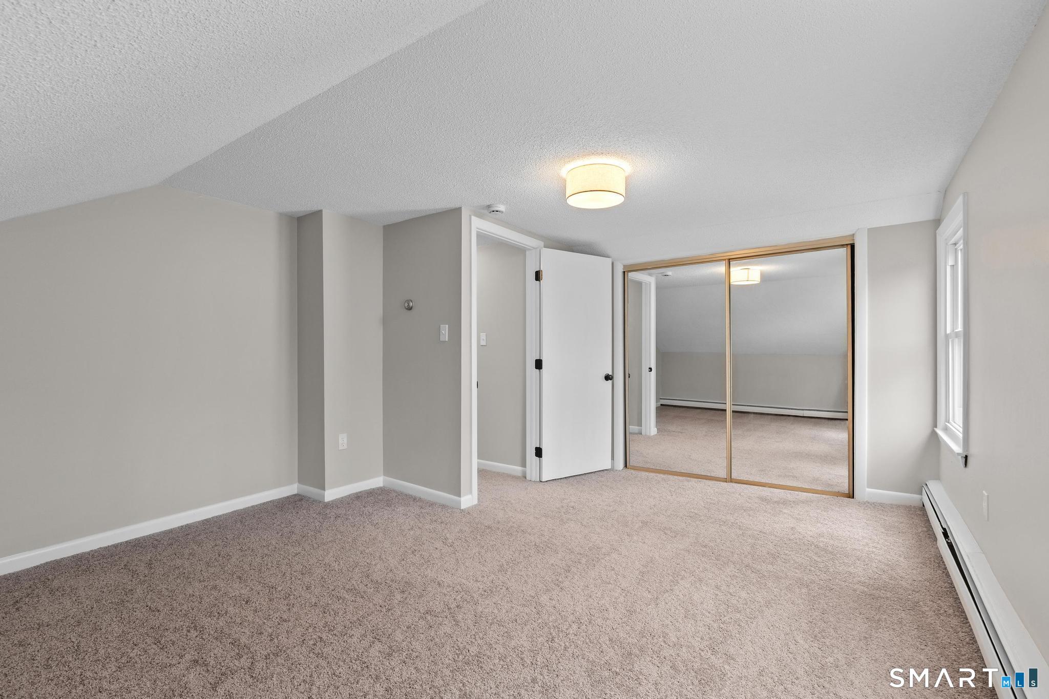25 Mountain Road Simsbury, CT 06081 - Photo 22 of 39