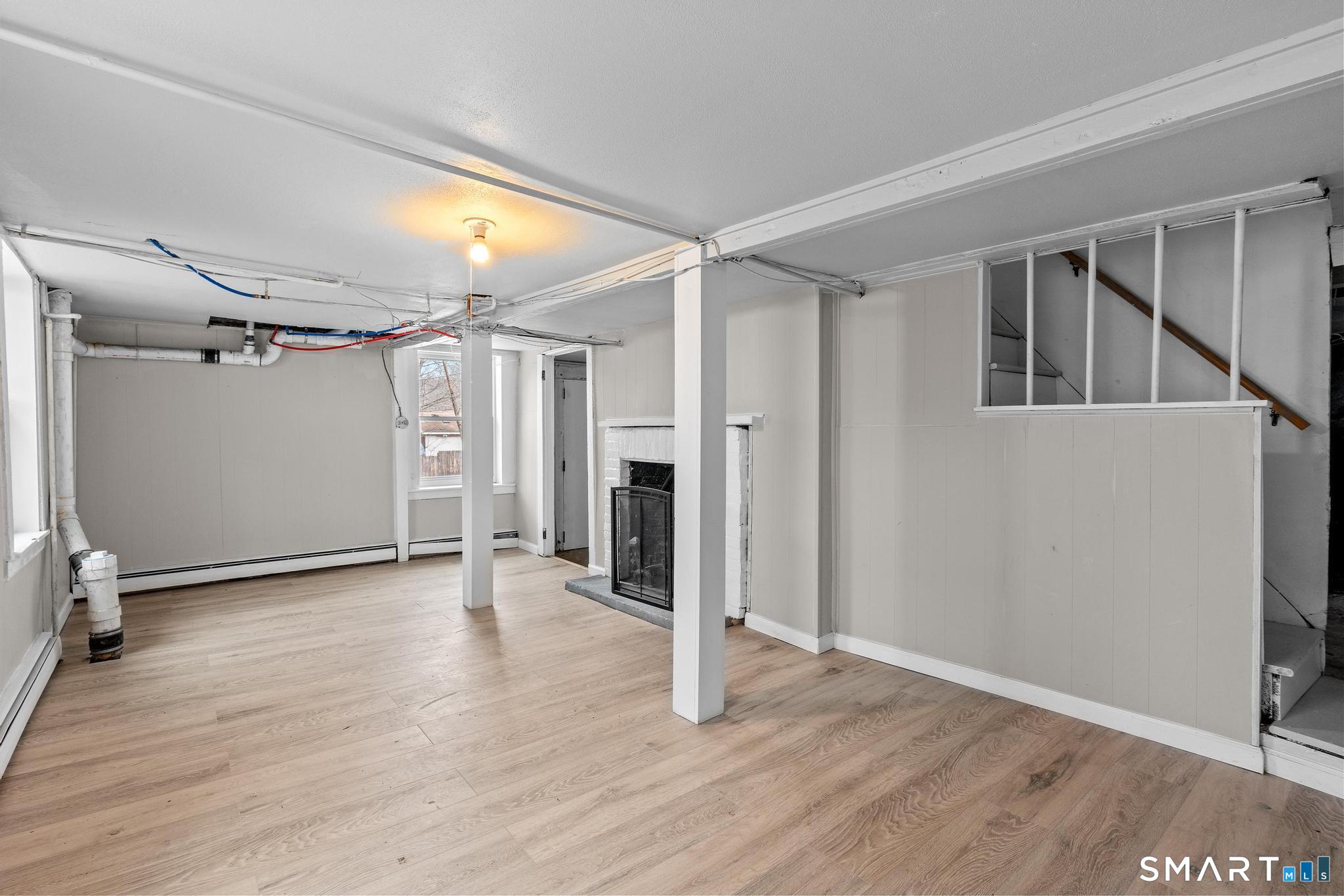 25 Mountain Road Simsbury, CT 06081 - Photo 29 of 39