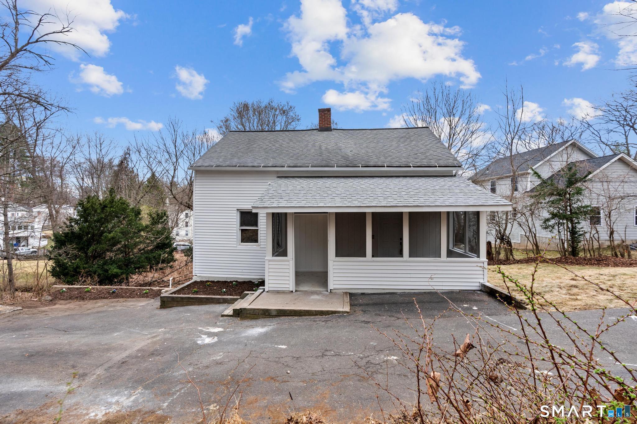 25 Mountain Road Simsbury, CT 06081 - Photo 32 of 39