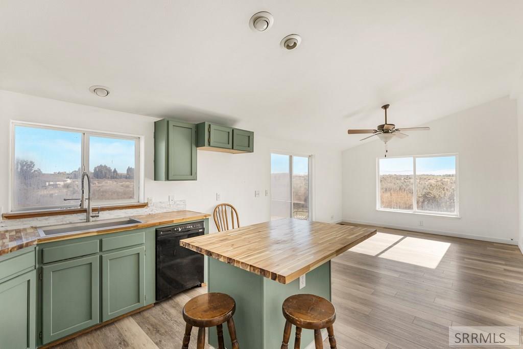789 South 1400 West Pingree, ID 83262 - Photo 15 of 50 Kitchen