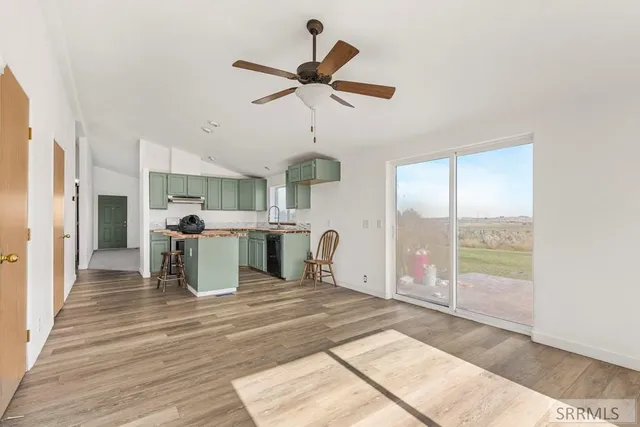 $305,000 | 789 South 1400 West, Pingree, ID 83262