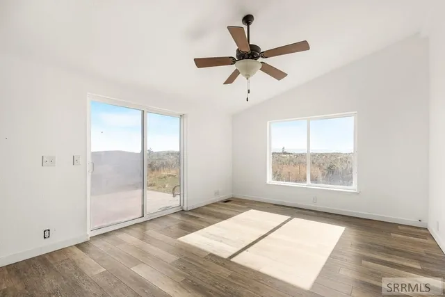 $305,000 | 789 South 1400 West, Pingree, ID 83262